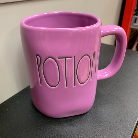 Rae Dunn Halloween Mug - Picture 1 of 1